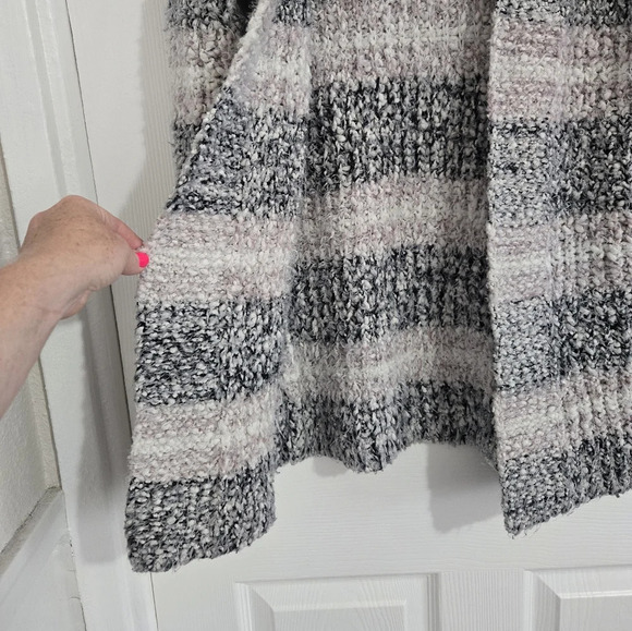 Maurices Knitted Cardigan Sweater Women's Size Small Soft Fall Winter Boho - Picture 5 of 11